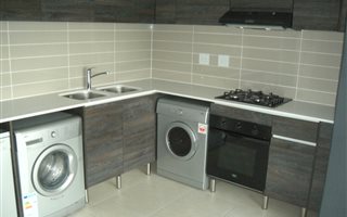 1 Bedroom Townhouse in Onderstepoort