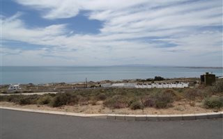 452 m² Land available in St Helena Views