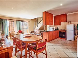 2 Bed Townhouse in Country View Estate