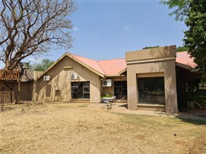 2.2 ha Land available in Bainsvlei