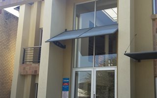 400 m² Office Space in Bendor