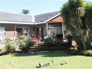 1.1 ha Land available in Poortview