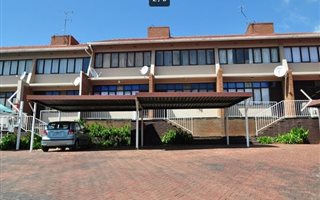2 Bedroom Duplex in Silverfields