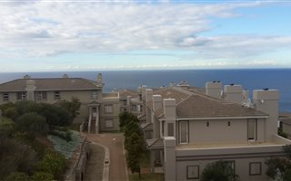 2 Bedroom House in Pinnacle Point Golf Estate