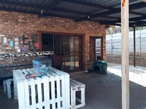 3 Bed House in Suiderberg