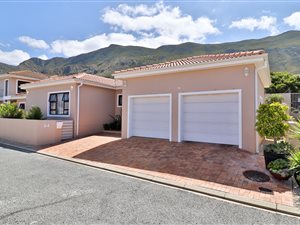 2 Bed House in Onrus