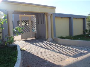 3 Bed House in Hamberg