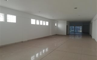 300 m² Retail Space in Sparks