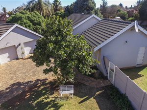 4 Bed House in Farrarmere
