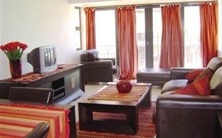 2 Bedroom Apartment in Hout Bay and surrounds