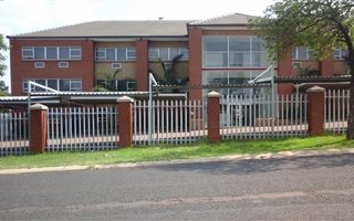 210 m² Commercial space in Witbank