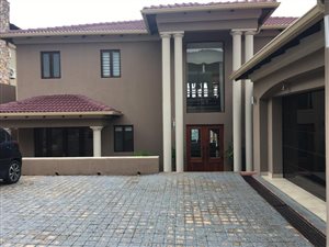 4 Bedroom House in Featherbrooke Estate