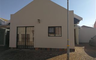 3 Bedroom Cluster in Boksburg North