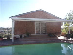 2 Bed Garden Cottage in Yellowwood Park