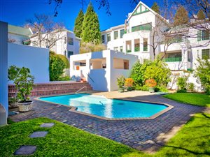 3 Bed Apartment in Dunkeld West