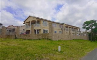 3 Bedroom Flat in Stanger