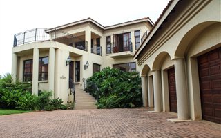 4 Bedroom House in Ruimsig