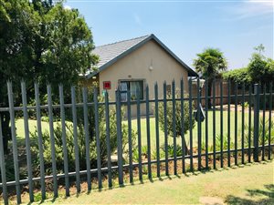 3 Bed House in Evans Park