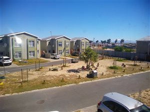 2 Bed Duplex in Blue Downs