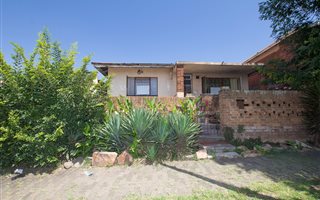 2 Bedroom House in Newclare