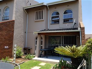 3 Bed Duplex in Goedeburg
