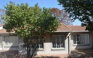3 Bedroom Simplex in Country View
