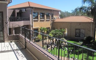 Commercial space in Raslouw
