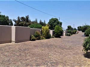 2 Bed Townhouse in Lambton
