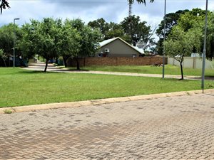 415 m² Land available in Cullinan