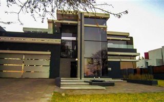 4 Bedroom House in Midstream Hill