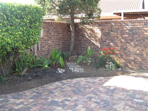 3 Bed Townhouse in Arcon Park