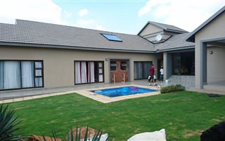 4 Bedroom House in Meyersdal Nature Estate