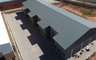 270 m² Industrial space in Chloorkop