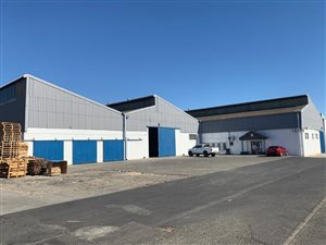 3000 m² Industrial space in Charleston Hill