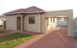 2 Bedroom Duplex in Mitchells Plain