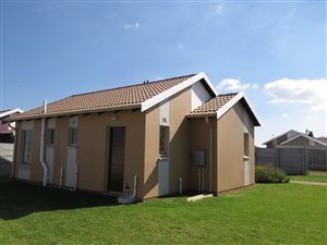 2 Bed House in Katlehong