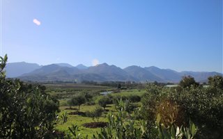 2.4 ha Land available in Franschhoek