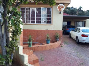 4 Bed House in Florida North