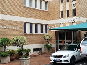 3 Bed Apartment in Glenwood