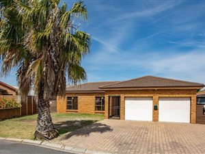 3 Bed House in Soneike