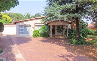4 Bedroom House in Harmelia