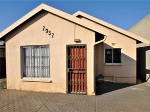 3 Bed House in Leondale