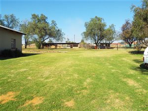8865 m² Farm in Witbank Central