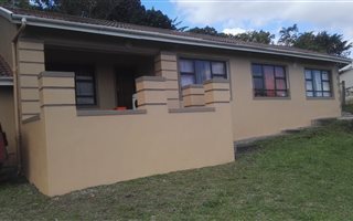 3 Bedroom House in Escombe