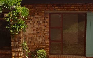 2 Bedroom Simplex in Boundary Park