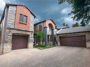 5 Bed House in Boardwalk Meander