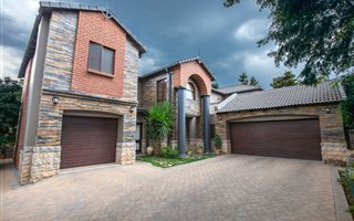 5 Bedroom House in Boardwalk Meander
