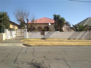3 Bed House in Rosettenville