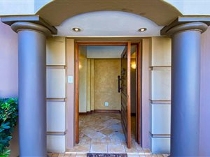 4 Bed Cluster in Bedfordview