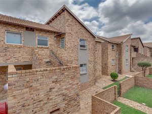 2 Bed Apartment in Honey Park